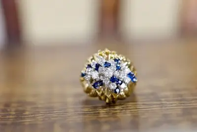 18k cluster diamond & sapphire dinner ring