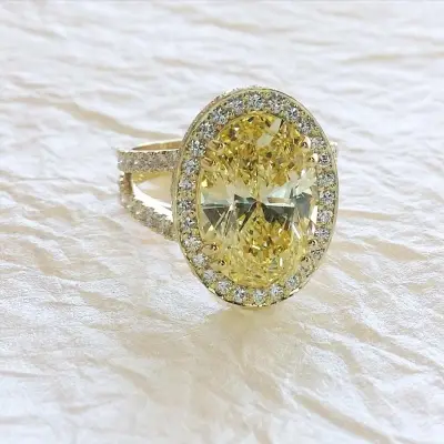 yellow diamond ring