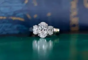 An oval cut diamond ring