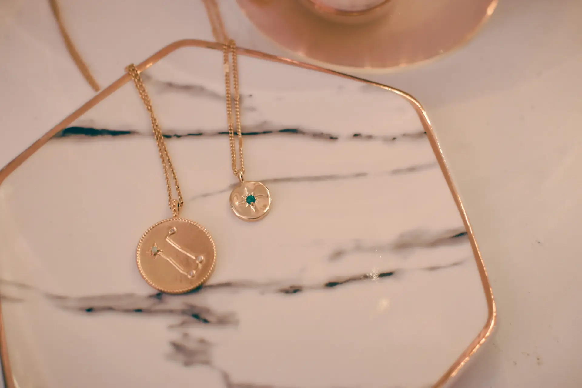 Bold Gold Jewelry - Isbell Jewelers